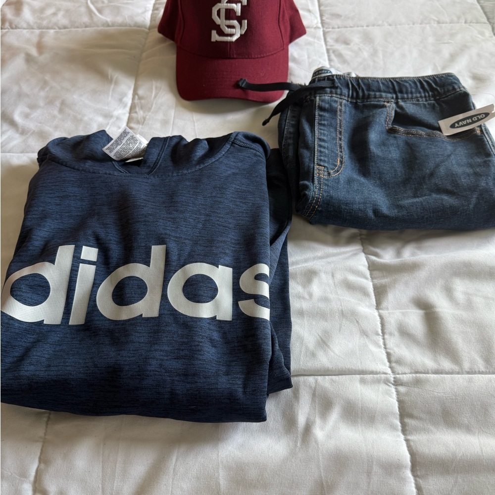 Kids size 14/16 set of 2 pieces short & hoodie